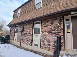 1301 E Frederick St APT D, Independence, MO 64050