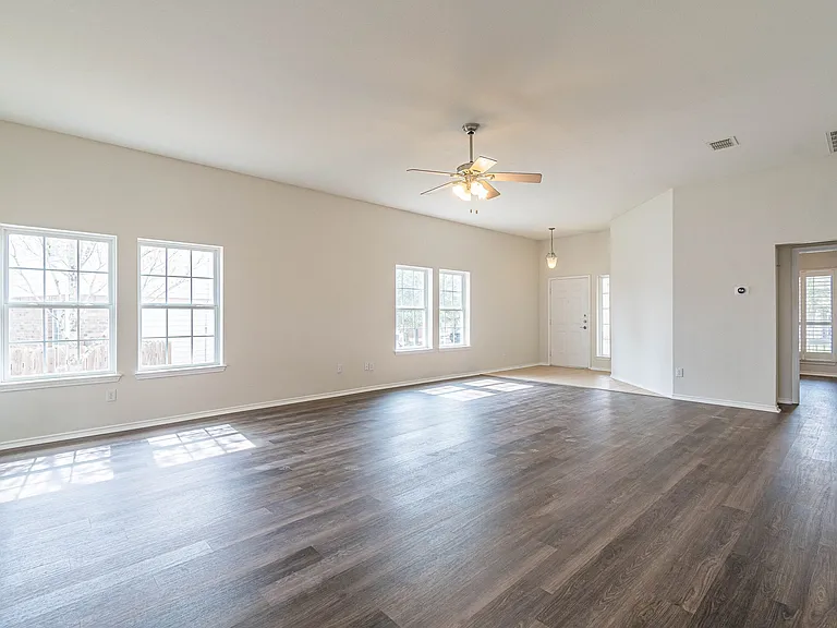 13803 Laramie Hl — Photo 8