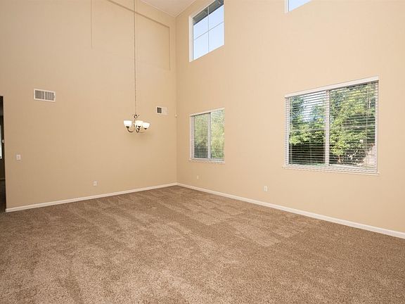 5th image of 10719 Wave Crest Ct