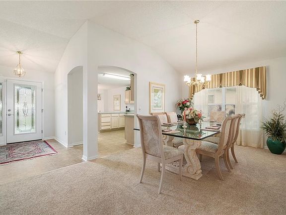 3rd image of 203 Carrera Dr