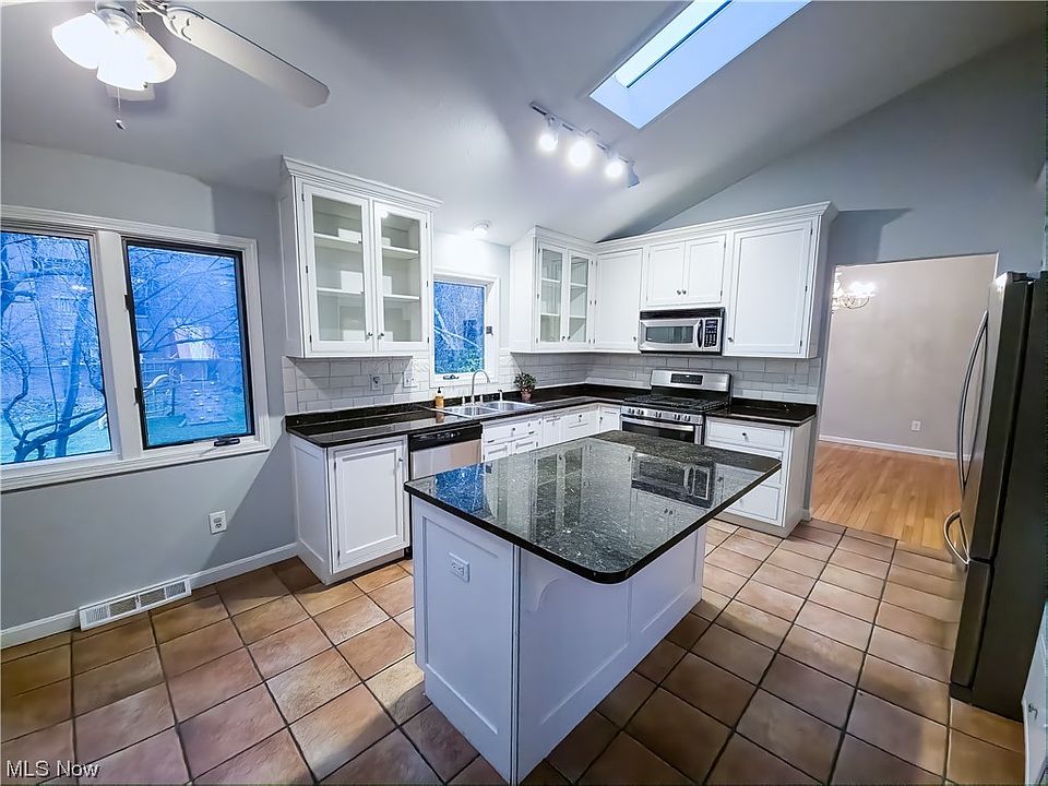 6379 Woodhawk Dr, Mayfield Heights, OH 44124 Zillow