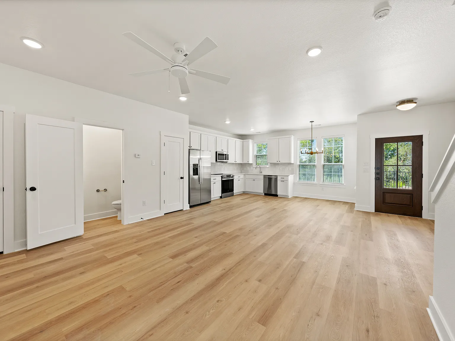 5811 South 31st Street - 501 — Photo 2