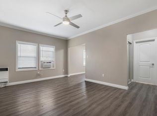 145 Douglas St #203, Los Angeles, CA 90026