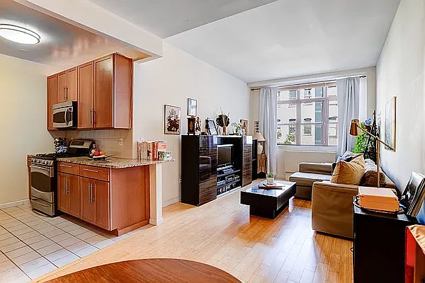 1st image of 237-247 W 115th St #4C