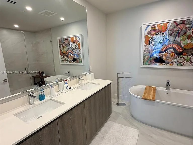 17550 Collins Ave #601 — Photo 14