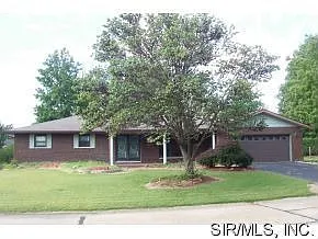 170 Sandy Shore Dr photo 1