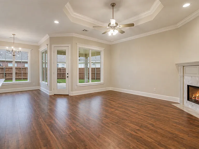 202 Grassland Ave — Photo 3
