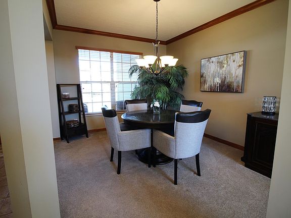 3rd image of 3327 McCammon Estates Dr