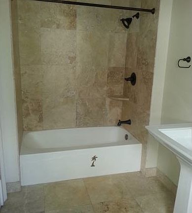 5th image of 1028 Kerlerec St