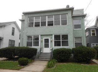 445-449 North Ave, Aurora, IL 60505