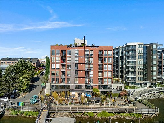 5th image of 409 Swift St #119
