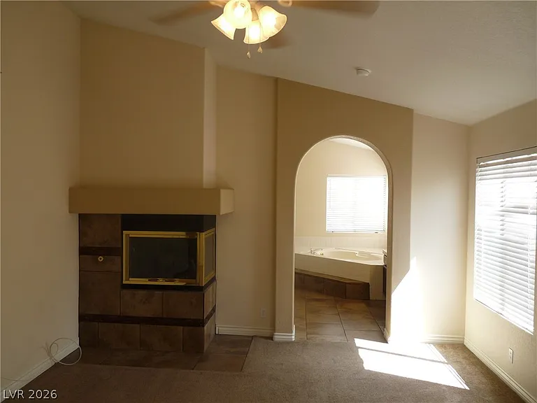7845 Meadow Creek St — Photo 11