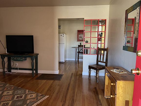 3rd image of 509 Montclaire Dr NE #B