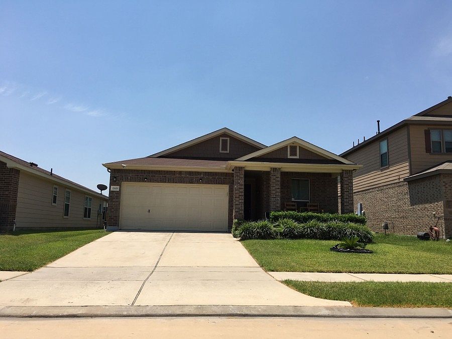 1st image of 15619 Harris Canyon Ln