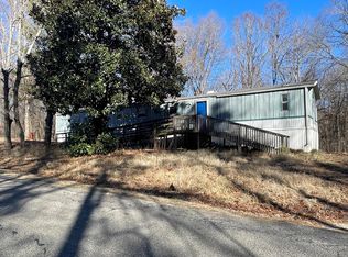 201 Chicken Rd, Dresden, TN 38225