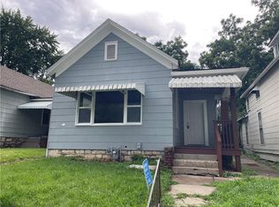 812 N 9th St, Leavenworth, KS 66048