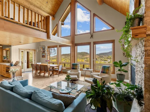 362 Cherry Dr, Steamboat Springs, CO 80487