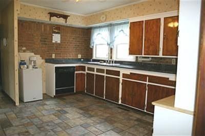 5th image of 729 Maplewood Ave