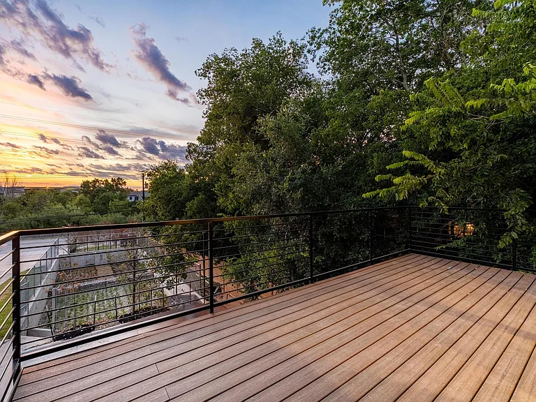 2309 Montopolis Dr #1 — Photo 21