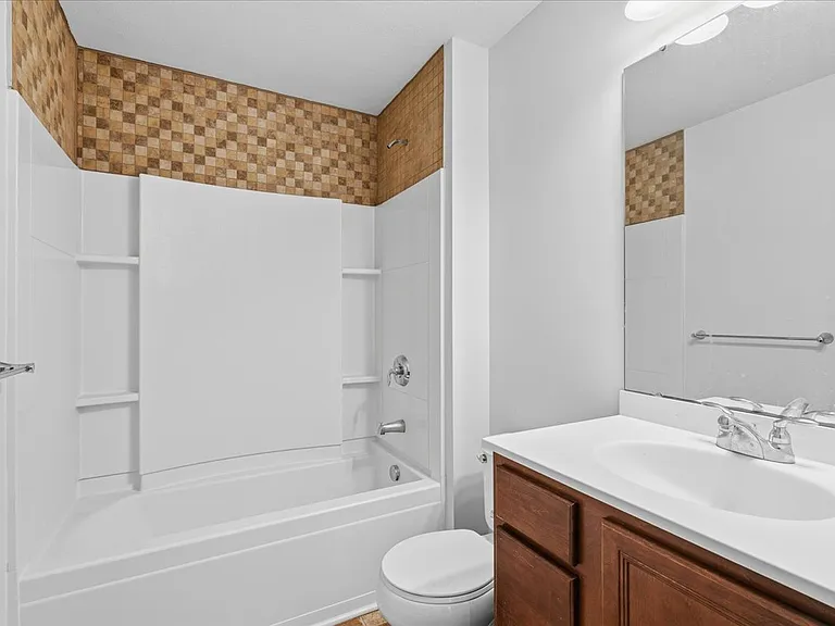 340 Marshall Heights Dr #2700 — Photo 27