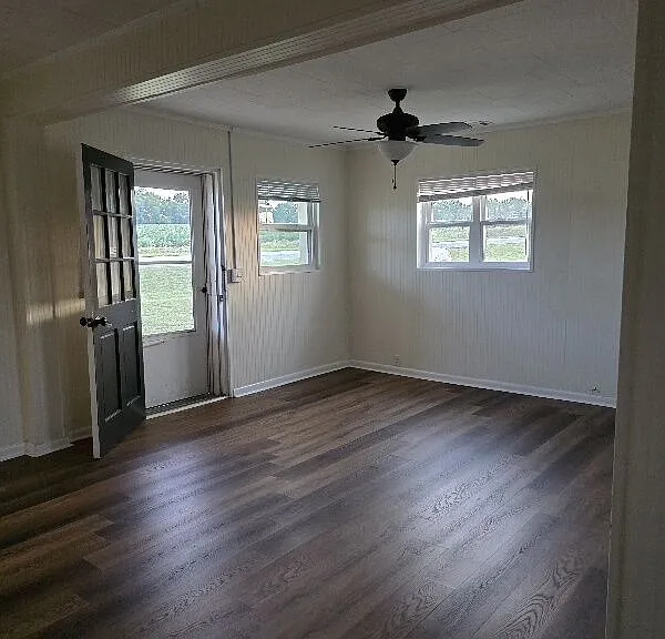 451 Mosley Rd — Photo 4