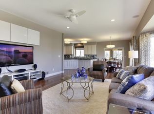 8288 Enclave Rd, Woodbury, MN 55125