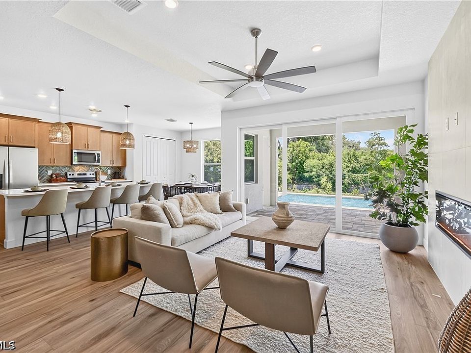 1st image of 1333 Carlene Ave