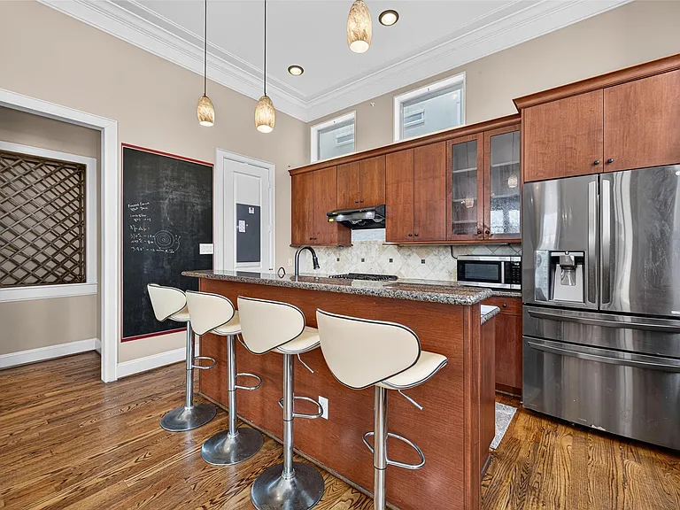128 Drew St — Photo 21