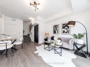 871 Sheppard Ave W #33, Toronto, ON M3H2T5
