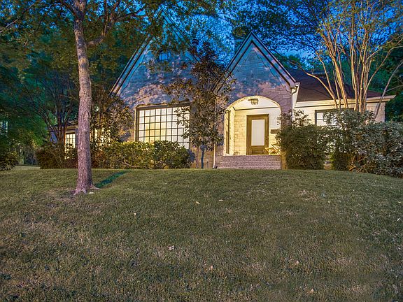 2302-kessler-pkwy-dallas-tx-High-Res-2.jpg