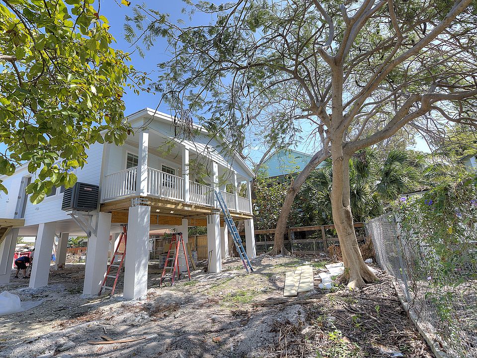 2nd image of 406 Avenue A