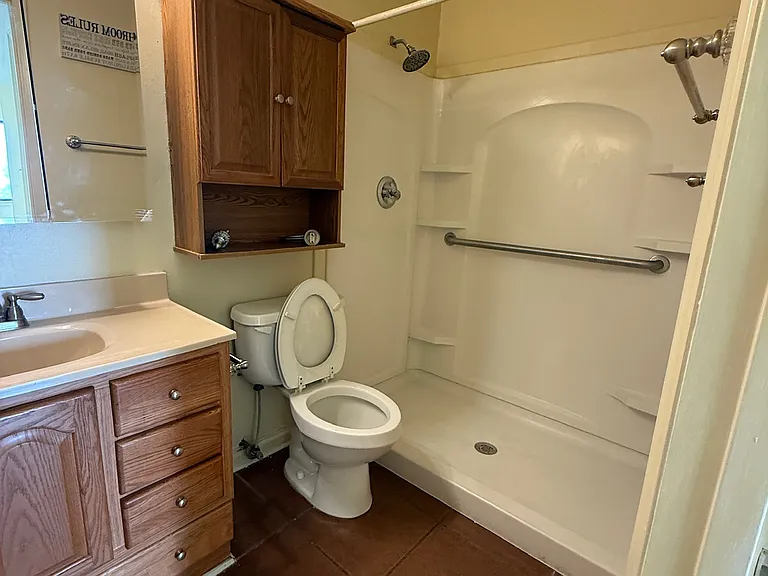 204 Davidson St — Photo 15