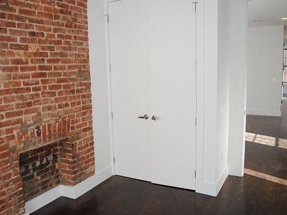5th image of 3021 Tilden Ave