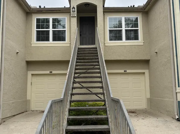 13700 N RICHMOND PARK Drive #806, Jacksonville, FL 32224