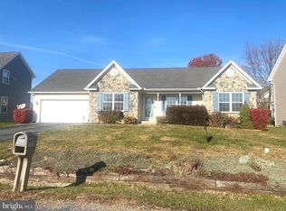 187 Bunting Ave, Martinsburg, WV 25405