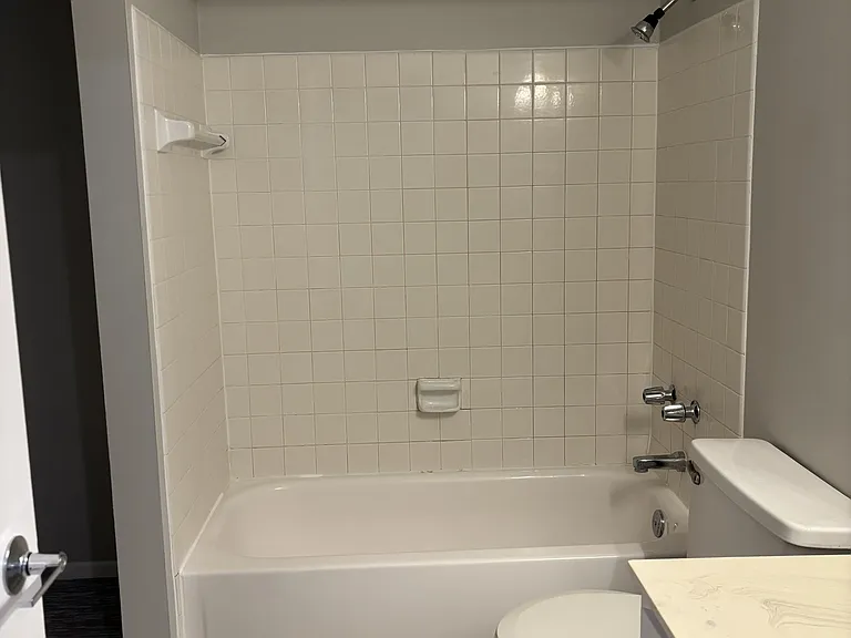 1601 N Innsbruck Dr #305 — Photo 12