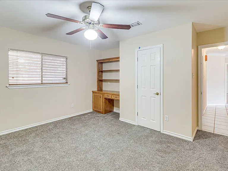 6330 Penny Ln — Photo 37