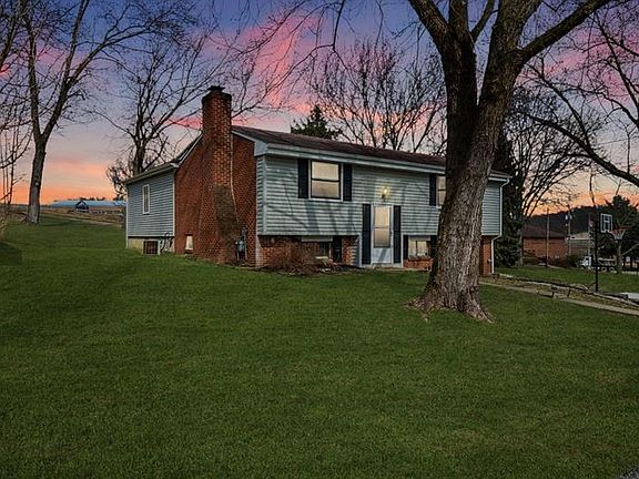 3rd image of 312 Virginia Dr