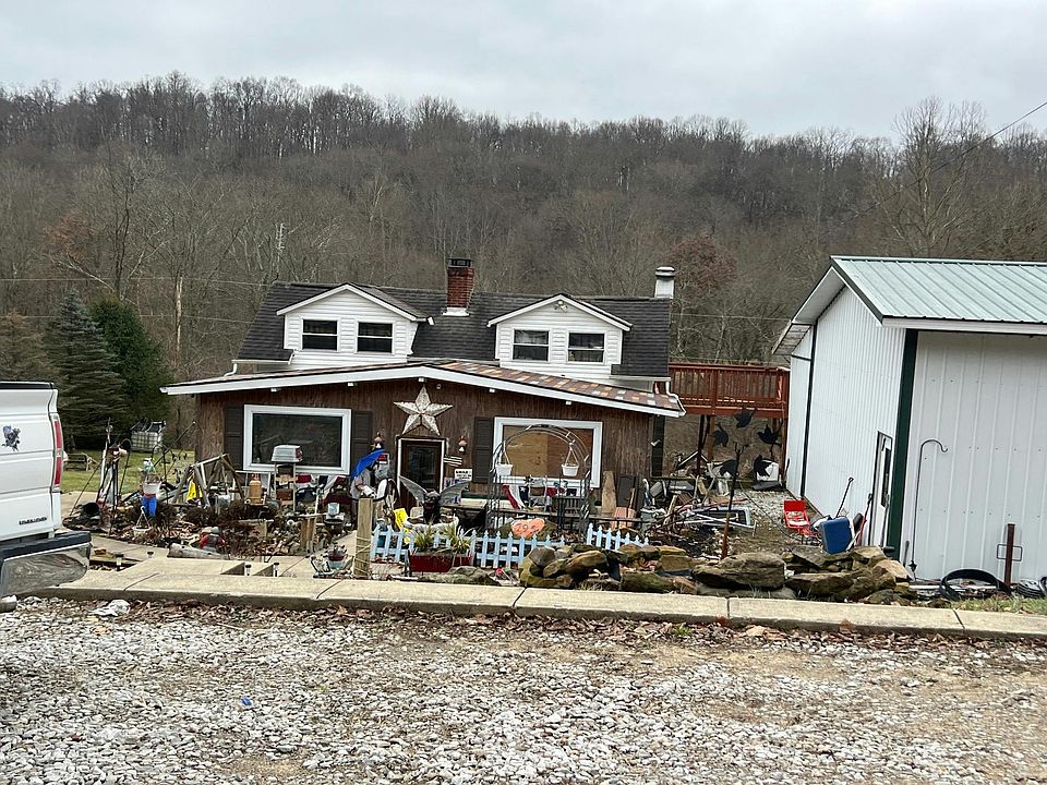 1st image of 795 Blue Valley Rd SE