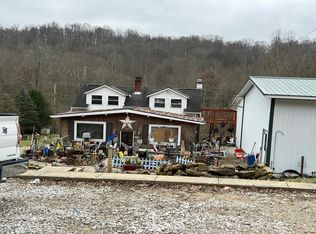 795 Blue Valley Rd SE, Lancaster, OH 43130