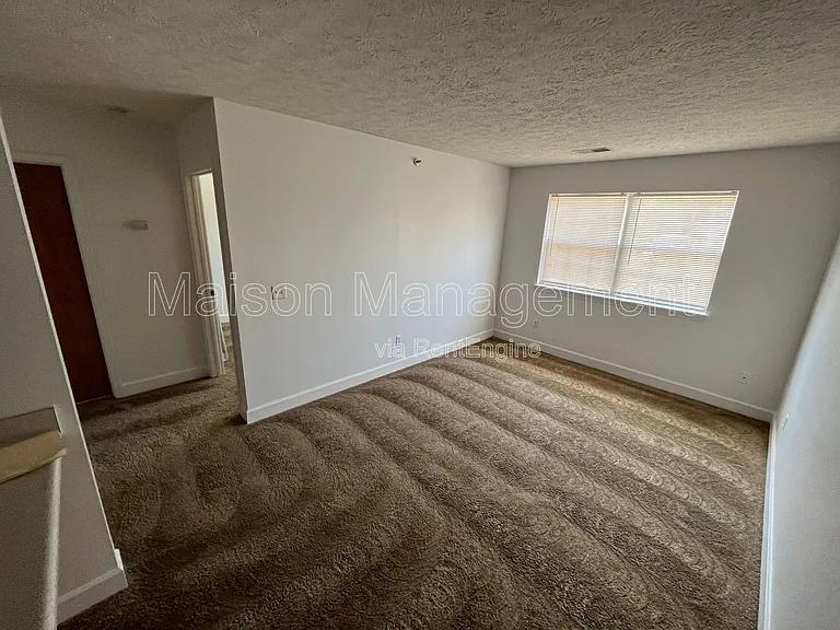 Gateway Apartments — Photo 7