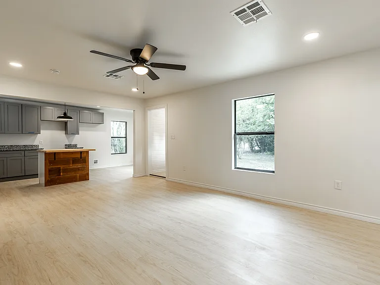 207 Joel Hooper Dr — Photo 12