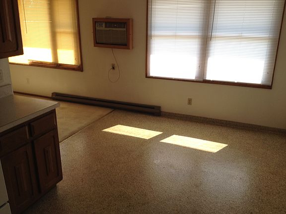 2nd image of 3335 Sun Valley Ter APT 10