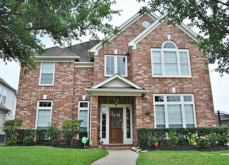 1st image of 15410 Fairfield Falls Way
