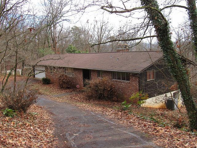 1st image of 3308 Bunker Hill Dr