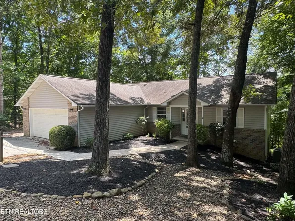 219 Daleyuhski Ln, Loudon, TN 37774
