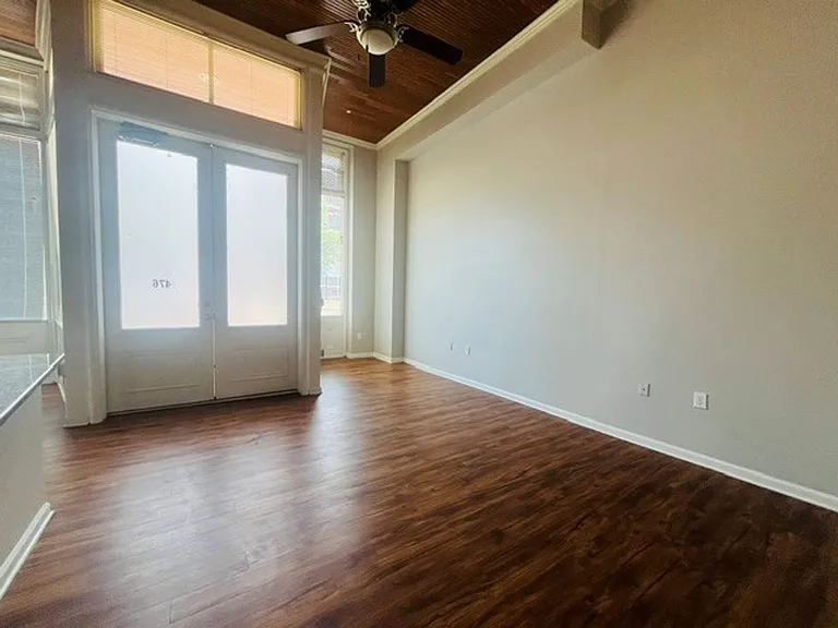 Lofts at Poplar Pointe — Photo 6