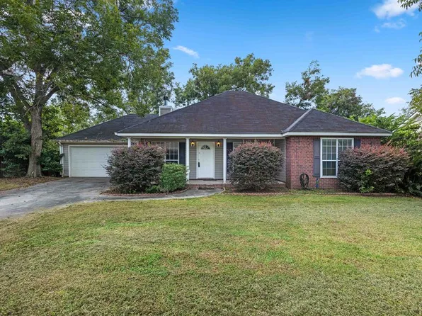 174 Beaver St, Ray City, GA 31645