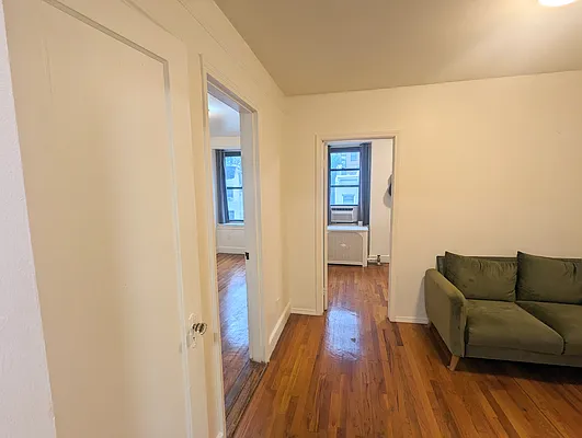 Rented by City Connections Realty | media 17