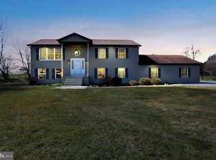 230 Smith Rd, Shippensburg, PA 17257